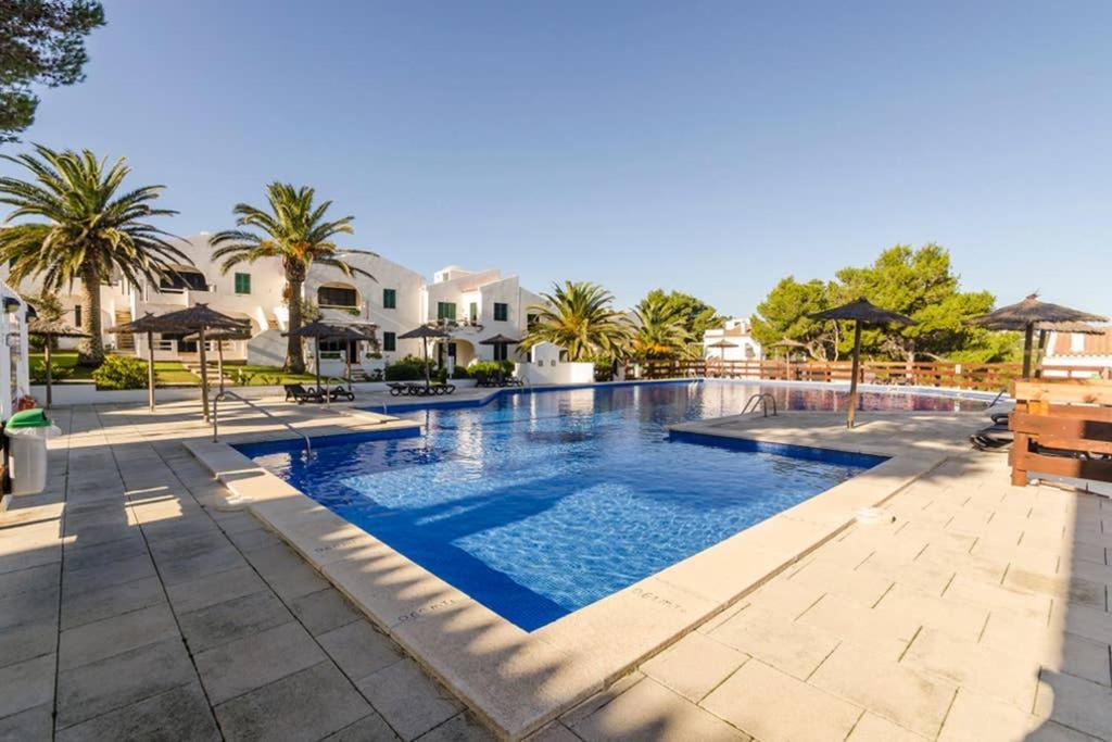 Happy Menorca Apartamento Duplex ,Piscina,Aire Acondicionado,Wiffi Port d'Addaia Zewnętrze zdjęcie